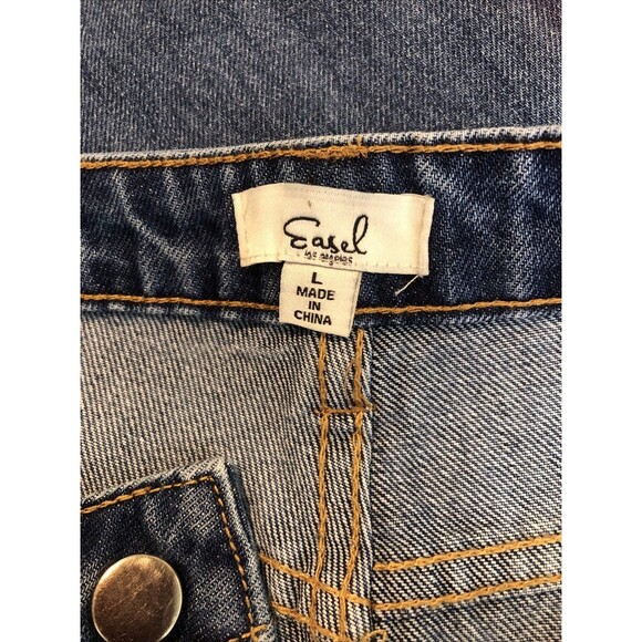 Women’s Easel Destroyed Jeans Sz Large EUC Waist 34” Inseam 27” Raw Hem Cropped - Picture 7 of 9